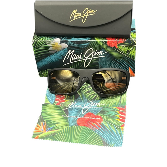 Maui Jim Pe'ahi Polarized Wrap Sunglasses Matte Black Brown lenses MJ0202S-002 - Picture 3 of 8